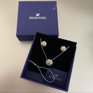 New Swarovski Sunshine jewelry set